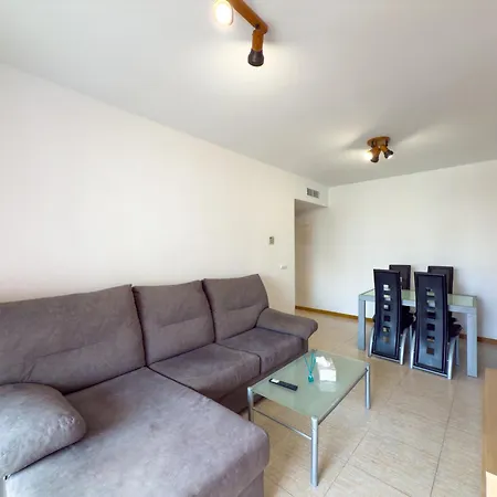 Piso Acogedor En Bulevar